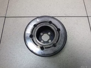  Шкив водяного насоса (помпы) Volkswagen Passat B6 Арт E12609809