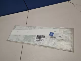 A1718890295 Прокладка кронштейна заднего бампера правая Mercedes SLK r171 Арт Z330652, вид 1