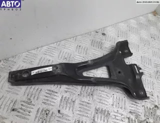 1j0 Кронштейн крепления Volkswagen Golf 4 Арт 54724737, вид 1