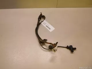 895420E010 Toyota Датчик ABS передний правый Lexus RX 2 Арт E22303421