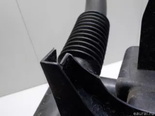 Z60113200A Mazda Резонатор воздушного фильтра Mazda 3 BP Арт E41080219, вид 4