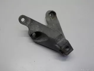 BP4K39080A Mazda Кронштейн КПП левый Mazda 3 BP Арт E41080999, вид 1