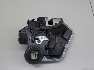 6906060071 Toyota Замок двери задней левой Lexus RX 2 Арт E84696982