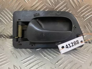 7700823286 Ручка внутренняя передняя левая Renault Laguna 2 Арт 41288, вид 1