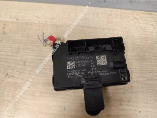 4M0959595N Блок управления двери задней правой Audi E-Tron Арт 00096808, вид 1