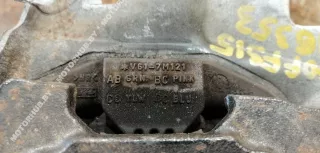 AV617M121 Подушка крепления КПП Ford Focus 3 1.6л i Арт 00096353, вид 3