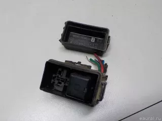 8274235050 Toyota Блок реле Toyota Hilux Surf N210 Арт E51835290, вид 9