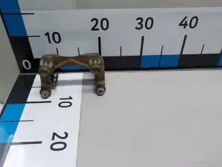 4782142080 Toyota Скоба суппорта заднего Toyota Rav 4 4 Арт E52296973, вид 3