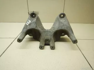 22326775909 BMW Кронштейн КПП BMW 5 F10/F11/GT F07 Арт E6945990, вид 1