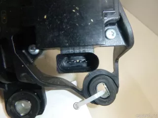 1K9955711A VAG Моторчик стеклоочистителя задний Volkswagen Golf 5 Арт E21993445, вид 4