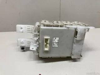 8273052700 Toyota Блок предохранителей Toyota Yaris 2 Арт E23296975, вид 4