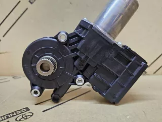8571042140, 85710-42140, 0620205501, 06202-05501 мотор стеклоподъемника Toyota Rav 4 5 Арт DN157739, вид 8