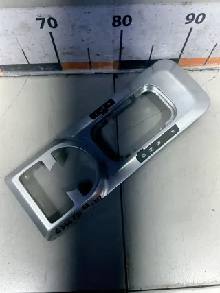 YUD501361MVM Накладка на кулису Land Rover Range Rover 3 Арт 6366781, вид 1