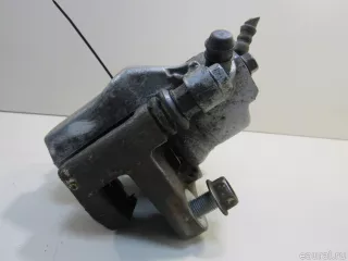 4783042080 Toyota Суппорт тормозной задний правый Toyota Rav 4 3 Арт E80197839, вид 3