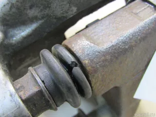 4783042080 Toyota Суппорт тормозной задний правый Toyota Rav 4 3 Арт E80197839, вид 6