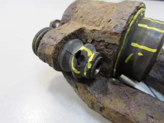 440017S000 Nissan Суппорт тормозной задний правый Nissan Titan Арт E80957878, вид 4