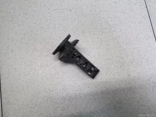 2048800130 Mercedes Benz Кронштейн крепления бампера переднего Mercedes CL C216 Арт E100388666, вид 1