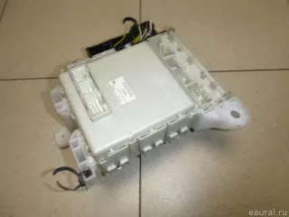 8273042160 Toyota Блок предохранителей Toyota Rav 4 3 Арт E12499075, вид 2