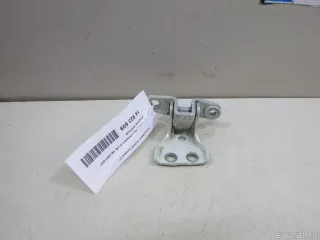 5732A040 Mitsubishi Петля двери задней правой верхняя Mitsubishi Monter 4 Арт E14923609, вид 1