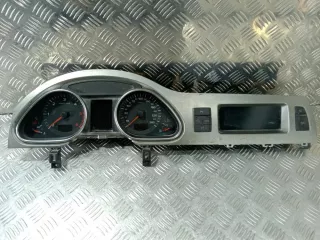 5550007301 Щиток приборов (приборная панель) Audi A6 C6 (S6,RS6) Арт 102374, вид 1