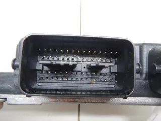 L37H18881C Блок управления двигателем Mazda CX-7 Арт AM70479403, вид 4
