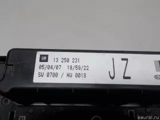 93190313 GM Блок предохранителей Opel Astra H Арт E52266776, вид 4