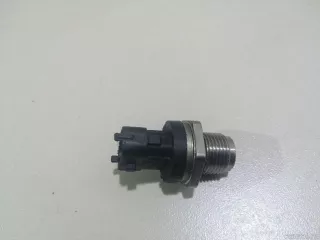 0281006064 BOSCH Датчик давления топлива Jaguar XJ X351 restailing Арт E22259674, вид 3