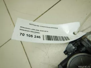 MN182354 Mitsubishi Моторчик стеклоподъемника Mitsubishi Monter 4 Арт E70105246, вид 5