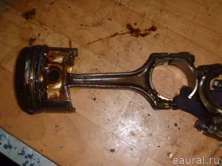  Поршень с шатуном Fiat Punto 3 restailing Арт E7820882