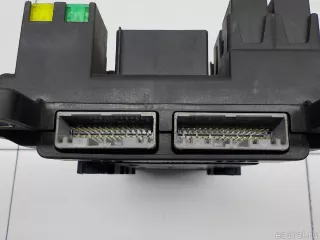 LR053223 Land Rover Блок предохранителей Land Rover Discovery 4 Арт E31319130, вид 4