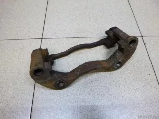 1433947 Ford Скоба суппорта переднего правого Ford Transit 3 restailing Арт E100211889, вид 3