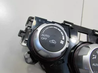 72311SC000 Subaru Блок управления климатической установкой Subaru Forester SK Арт E80945235, вид 4