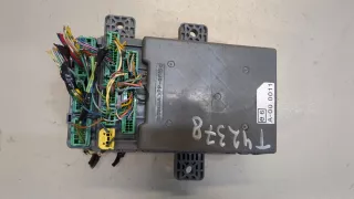 38200SMK307 Блок предохранителей Honda Civic 8 Арт 9101805, вид 4