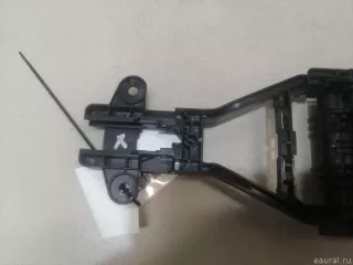 31276167 Volvo Кронштейн (крепление) Volvo V40 2 Арт E22637628, вид 7