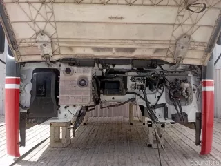 20529640 Volvo Накладка подножки Volvo FM Арт E4260178, вид 4