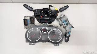  Блок управления двигателем Opel Corsa D Арт E23472949, вид 2