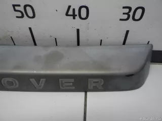 LR006083 Land Rover Накладка двери багажника Land Rover Freelander 2 Арт E31475378, вид 3