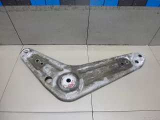 33326770978 BMW Кронштейн задней балки BMW X5 E70 Арт E100169292, вид 1