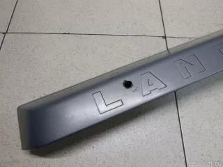 LR006083 Land Rover Накладка двери багажника Land Rover Freelander 2 Арт E12666064, вид 4