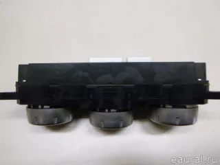 7820A363 Mitsubishi Блок управления климатической установкой Mitsubishi Monter 4 Арт E23163871, вид 3