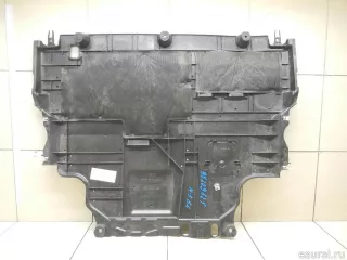 BFB456110 Mazda Пыльник двигателя центральный Mazda 3 BP Арт E95209625, вид 3