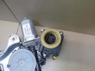 698200F010 Toyota Стеклоподъемник электр. передний левый Toyota Corolla VERSO 2 Арт E100273557, вид 2