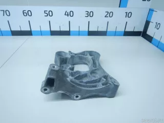 55588573 GM Кронштейн компрессора кондиционера Opel Cascada Арт E103015804, вид 2