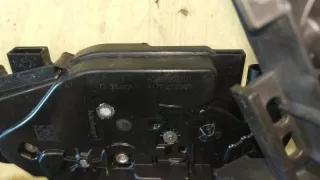 A0997302701 Замок двери задней левой Mercedes B W247 Арт W40199, вид 2