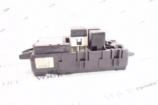 30889989 , art8244844 Блок реле Volvo S40 1 Арт 8244844, вид 3