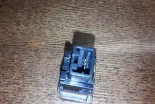 NILES06019 , art12141550 Кнопка аварийной сигнализации Nissan Note E11 Арт 12141550, вид 3