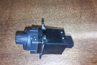M304212 , art12158925 Кнопка (выключатель) Honda Civic 7 Арт 12158925, вид 3