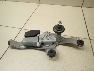 8513047020 Toyota Моторчик стеклоочистителя задний Toyota Prius 3 Арт E95294692, вид 2