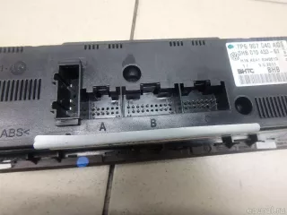 7P6907040AG VAG Блок управления климатической установкой Volkswagen Touareg 2 Арт E6900888, вид 4