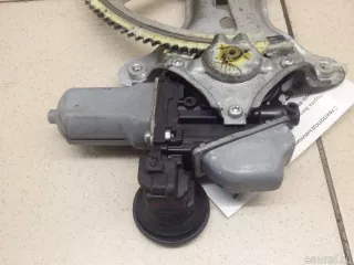 6980208020 Toyota Стеклоподъемник электр. передний левый Toyota Sienna 3 Арт E95073335, вид 3